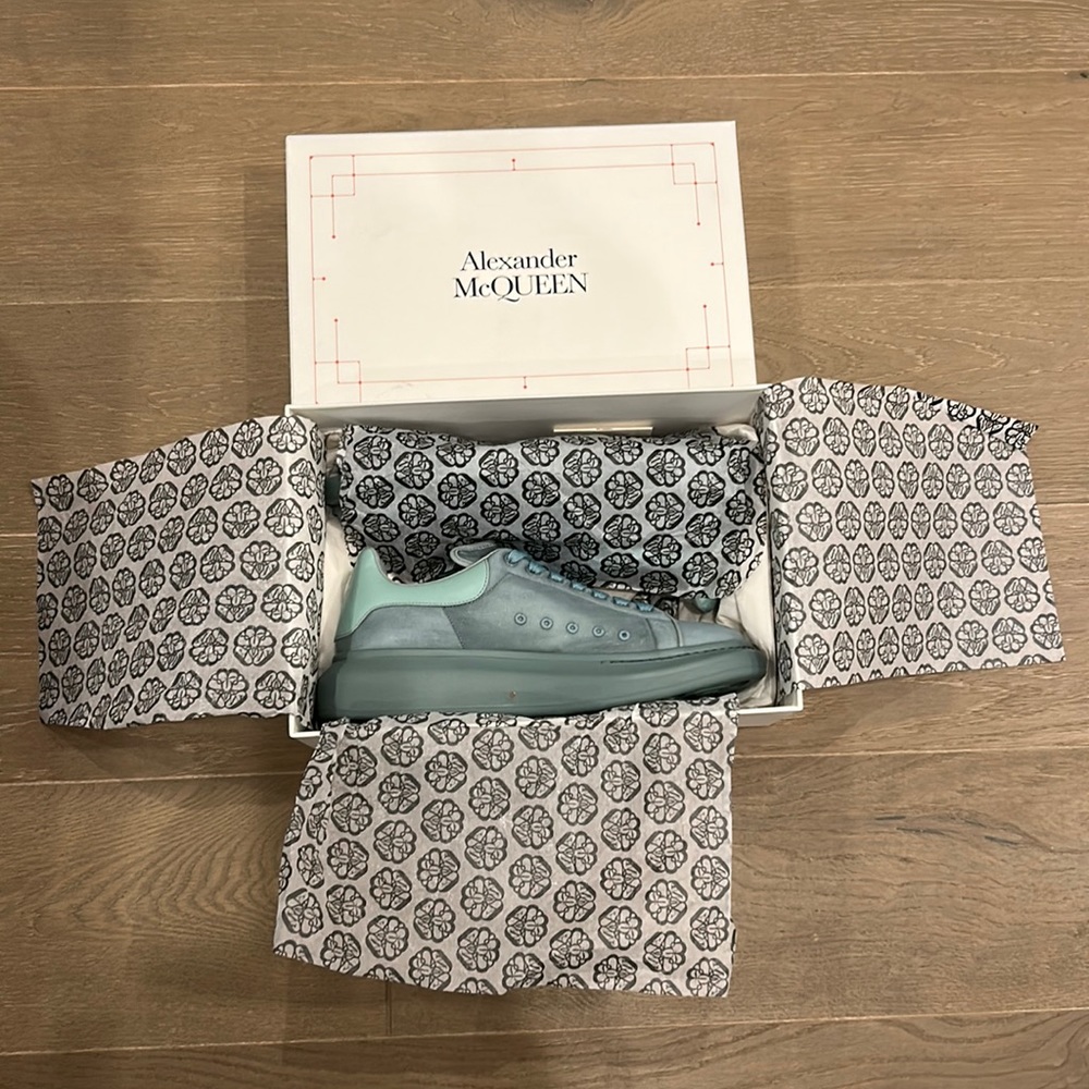 Alexander McQueen Sneaker
